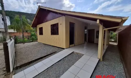 Excelente casa 2 dormitório(s) em alto aririu - palhoça