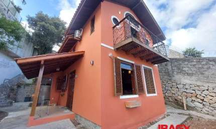 Excelente Casa 3 dormitório(s) em José Mendes - Florianópolis