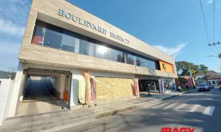 Ponto comercial para alugar na Rua Coronel Teixeira Oliveira, 162, Centro, Biguaçu