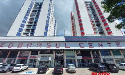 Ponto comercial para alugar na Rua Emerson Ferrari, 111, Kobrasol, São José