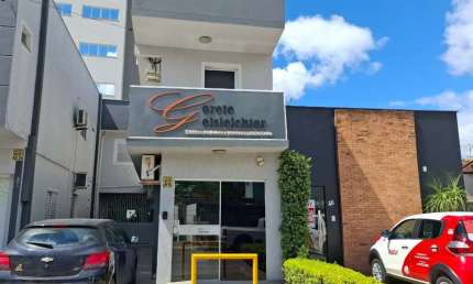 Ponto comercial com 5 salas para alugar na Rua Francisa Petry, 44, Centro, Biguaçu, 185 m2 por R$ 10.000