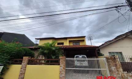 Apartamento com 2 quartos para alugar na JOAO AGOSTINHO VIEIRA, 223, Ribeirão da Ilha, Florianópolis, 70 m2 por R$ 2.950