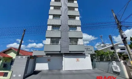 Apartamento com 3 quartos para alugar na Rua Governador José Boabaid, 169, Centro, Palhoça, 71 m2 por R$ 2.800