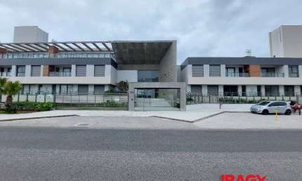 Apartamento com 2 quartos para alugar na Rua Manoel Pedro Vieira, 500, Morro das Pedras, Florianópolis, 119 m2 por R$ 9.900