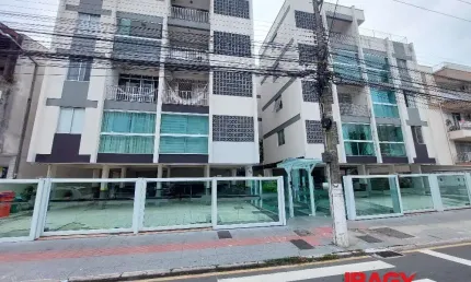 Apartamento com 2 quartos para alugar na Avenida Lédio João Martins, 584, Kobrasol, São José, 50 m2 por R$ 2.500
