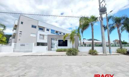 Apartamento com 2 quartos para alugar na Rua Maria Bazilicia Brito, 203, Ingleses do Rio Vermelho, Florianópolis, 92 m2 por R$ 5.000