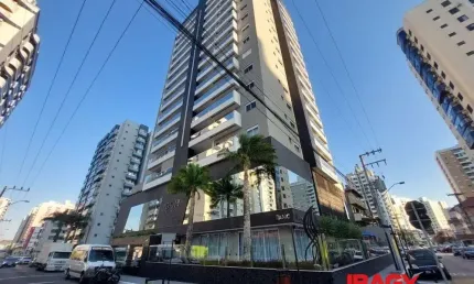 Apartamento com 2 quartos para alugar na Rua Osni João Vieira, 639, Campinas, São José, 81 m2 por R$ 4.500