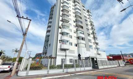 Excelente Apartamento 3 dormitório(s) em Kobrasol - São José