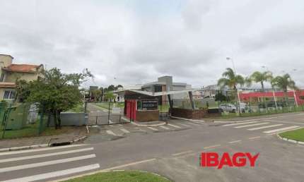 Casa em condomínio fechado com 3 quartos para alugar na Avenida Red Park, 784, São João do Rio Vermelho, Florianópolis, 170 m2 por R$ 7.500