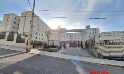 Excelente Apartamento 2 dormitório(s) em Areias - São José