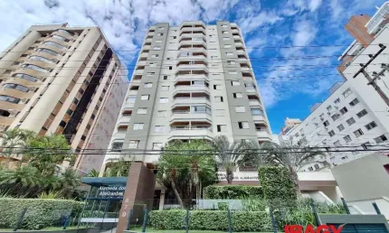 Apartamento com 3 quartos para alugar na Rua Almirante Lamego, 870, Centro, Florianópolis, 122 m2 por R$ 4.500