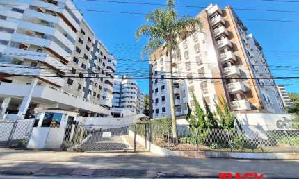 Excelente Apartamento 2 dormitório(s) em João Paulo - Florianópolis