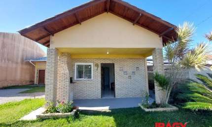 Casa com 1 quarto para alugar na Rua Paulo Manoel dos Santos, 217, Pinheira, Palhoça, 50 m2 por R$ 1.400