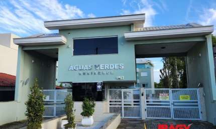 Apartamento com 2 quartos para alugar na Rodovia Armando Calil Bulos, 6567, Ingleses do Rio Vermelho, Florianópolis por R$ 3.900