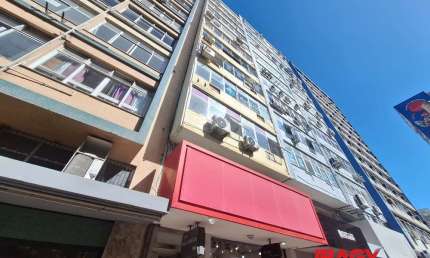 Oportunidade! Salas/Conjuntos em Centro - Florianópolis