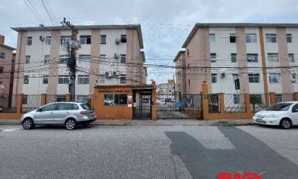 Excelente Apartamento 2 dormitório(s) em Barreiros - São José