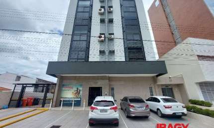 Sala comercial com 6 salas para alugar na Rua Belmira Isabel Martins, 62, Estreito, Florianópolis, 166 m2 por R$ 8.300