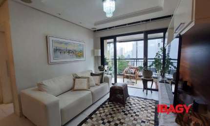 Excelente Apartamento 3 dormitório(s) em Centro - Florianópolis