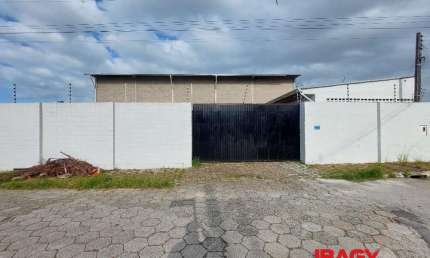 Barracão / Galpão / Depósito com 2 salas para alugar na HUMITA, 22, Mar das Pedras, Biguaçu, 422 m2 por R$ 8.500