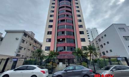 Apartamento com 3 quartos para alugar na Rua Professor João José Cabral, 127, Balneário, Florianópolis, 123 m2 por R$ 4.600
