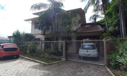 Apartamento com 3 quartos para alugar na Alfredo João dos Santos, 3284, Barra do Aririú, Palhoça, 163 m2 por R$ 2.400