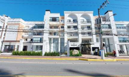Apartamento com 2 quartos para alugar na Rua João Meirelles, 1435, Abraão, Florianópolis, 74 m2 por R$ 3.800
