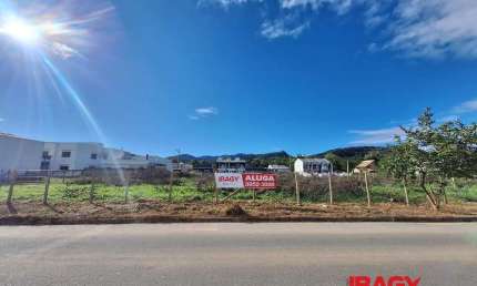 Terreno comercial para alugar na Rua Luiz Carolino Pereira, Forquilhas, São José por R$ 5.400