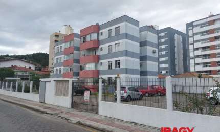Excelente Apartamento 2 dormitório(s) em Praia Comprida - São José
