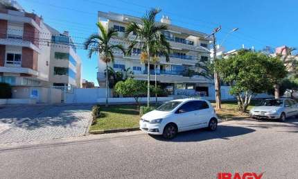 Apartamento com 3 quartos para alugar na Rua Silvio Lopes Araújo, 523, Rio Tavares, Florianópolis, 99 m2 por R$ 6.000