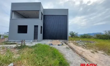 Barracão / Galpão / Depósito para alugar na CANANEUS, 00, Pachecos, Palhoça, 331 m2 por R$ 9.500