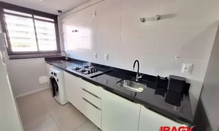 Excelente Apartamento 2 dormitório(s) em Centro - Florianópolis