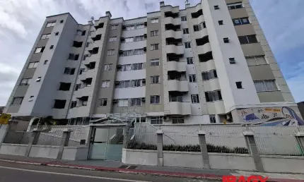 Excelente Apartamento 3 dormitório(s) em Barreiros - São José