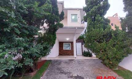 Casa com 3 quartos para alugar na Rua Joaquim José Antunes, 739, Campeche, Florianópolis, 125 m2 por R$ 6.200