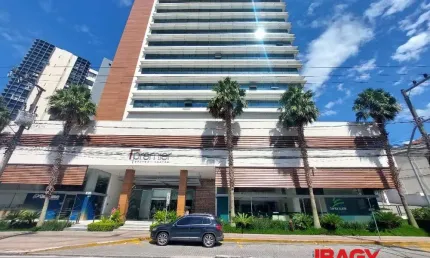 Oportunidade! Salas/Conjuntos em Centro - Florianópolis