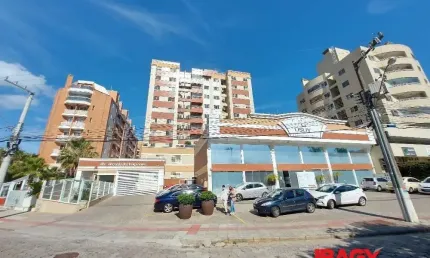 Excelente Apartamento 3 dormitório(s) em Córrego Grande - Florianópolis