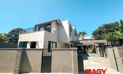 Apartamento com 2 quartos para alugar na LOMBA DO SABÃO, 132, Campeche, Florianópolis, 83 m2 por R$ 5.500