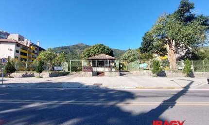 Apartamento com 3 quartos para alugar na Rodovia Virgílio Várzea, 1510, Saco Grande, Florianópolis, 102 m2 por R$ 4.500