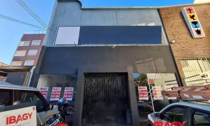 Ponto comercial para alugar na Rua Delminda Silveira, 563, Agronômica, Florianópolis, 296 m2 por R$ 12.000