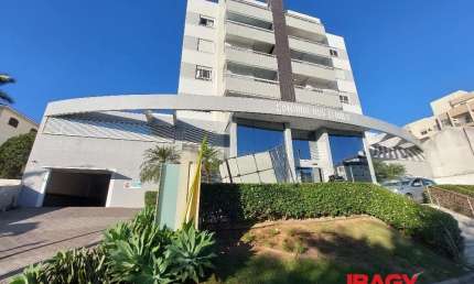 Apartamento com 2 quartos para alugar na Avenida Patrício Caldeira de Andrade, 620, Abraão, Florianópolis, 74 m2 por R$ 3.950