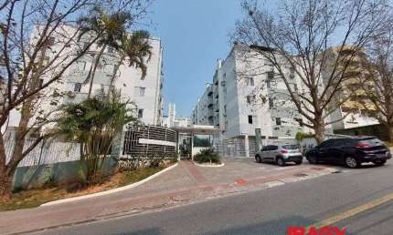Apartamento com 3 quartos para alugar na Rua Douglas Seabra Levier, 163, Carvoeira, Florianópolis, 85 m2 por R$ 3.500