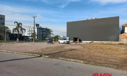 Terreno comercial para alugar na Avenida Aleixo Alves de Souza, 00, Nova Palhoça, Palhoça, 670 m2 por R$ 6.600