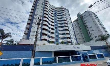 Apartamento com 2 quartos para alugar na Rua Maestro Aldo Krieger, 108, Córrego Grande, Florianópolis por R$ 4.200
