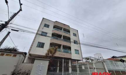 Apartamento com 2 quartos para alugar na Rua Adelino Boschetti Mateus, 207, Picadas do Sul, São José, 62 m2 por R$ 2.500
