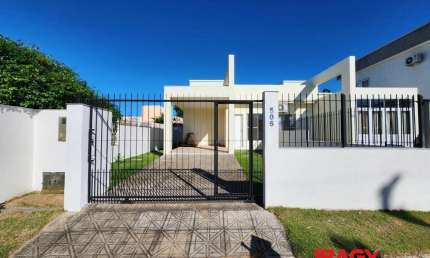 Casa em condomínio fechado com 2 quartos para alugar na Rua Moinho Rio Vermelho, 506, São João do Rio Vermelho, Florianópolis, 85 m2 por R$ 3.500