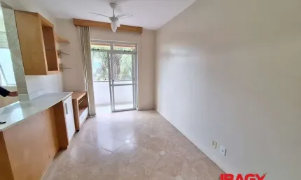 Apartamento com 2 quartos para alugar na Rua Capitão Américo, 52, Córrego Grande, Florianópolis, 58 m2 por R$ 3.200