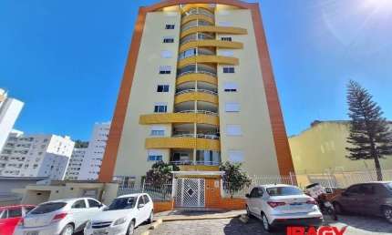 Excelente Apartamento 2 dormitório(s) em Trindade - Florianópolis