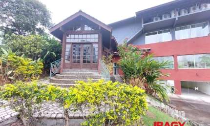 Ponto comercial para alugar na Rua Capitão Romualdo de Barros, 641, Carvoeira, Florianópolis