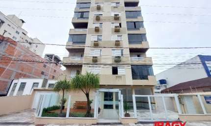 Apartamento com 2 quartos para alugar na Rua Salomé Damázio Jacques, 44, Trindade, Florianópolis por R$ 3.800