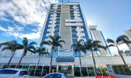 Apartamento com 2 quartos para alugar na Rua Olavo Bilac, 78, Canto, Florianópolis, 79 m2 por R$ 4.500