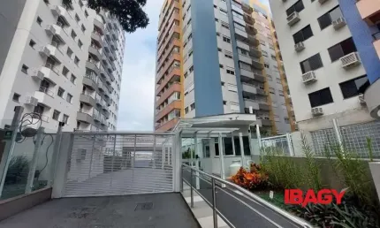 Excelente Apartamento 3 dormitório(s) em Centro - Florianópolis